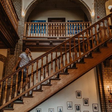 Hotel Slottsvillan フースクバーナ エクステリア 写真