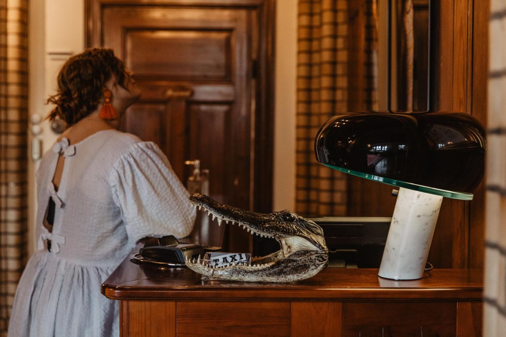 Hotel Slottsvillan フースクバーナ エクステリア 写真